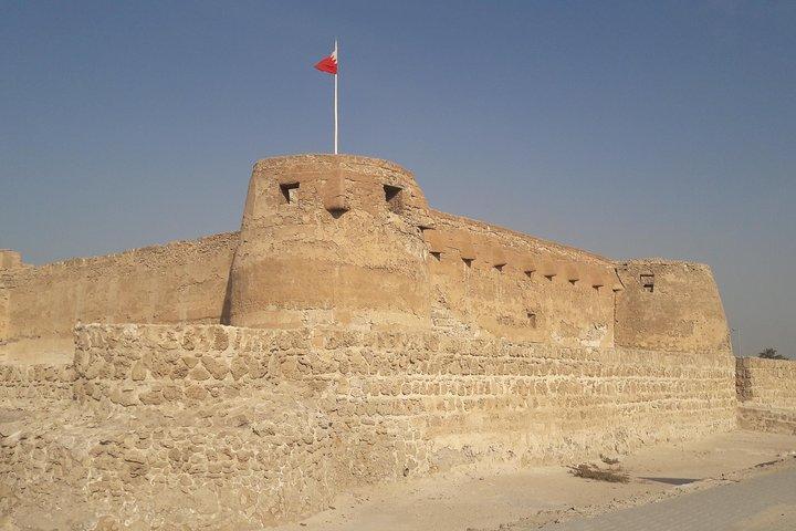 Discover Bahrain: Authentic Tours with Local Guide.