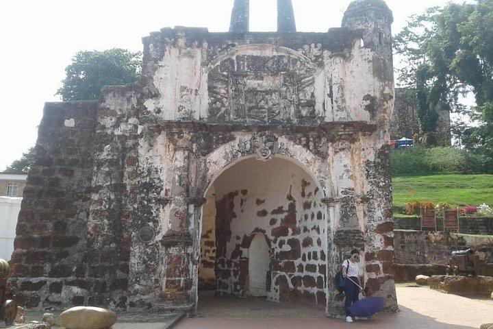 Malacca Day Tour (Price based per car)
