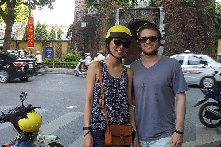 ハノイでの小グループバイク観光＆フードツアー