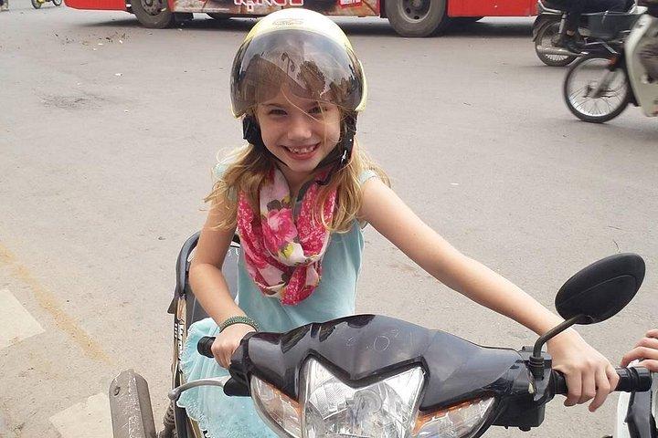ハノイでの小グループバイク観光＆フードツアー