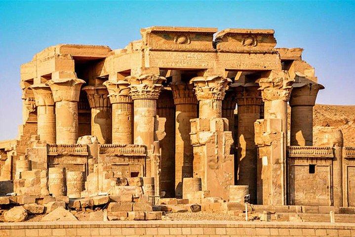 Tour di 2 giorni a Luxor e Abu Simbel da Marsaalam