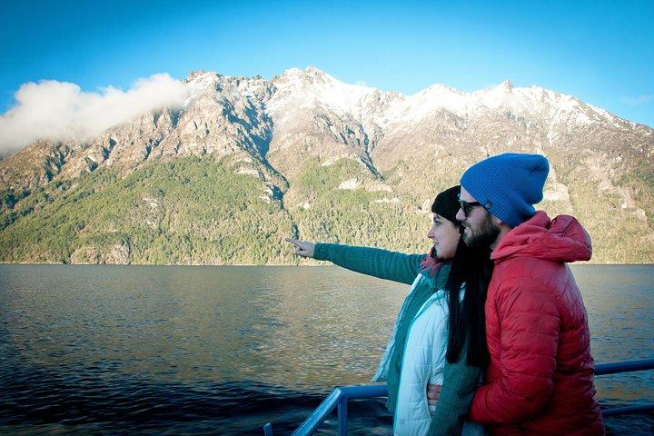 OneWay Journey: チリのプエルト・バラスからアルゼンチンのバリローチェへ