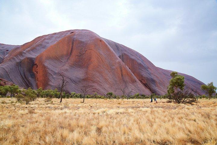 Uluru (Ayers Rock) Base and Sunset Half-Day Trip with Opt Outback BBQ Dinner