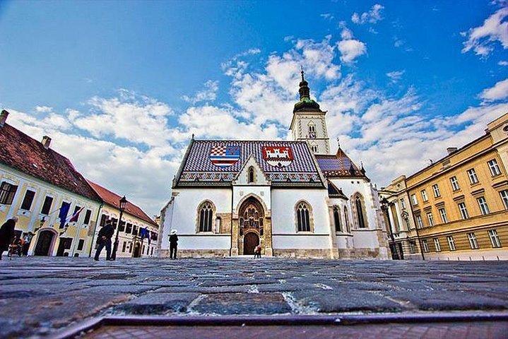 Lubiana a Dubrovnik in 6 giorni, tour privato via Zagabria, laghi di Plitvice, Spalato