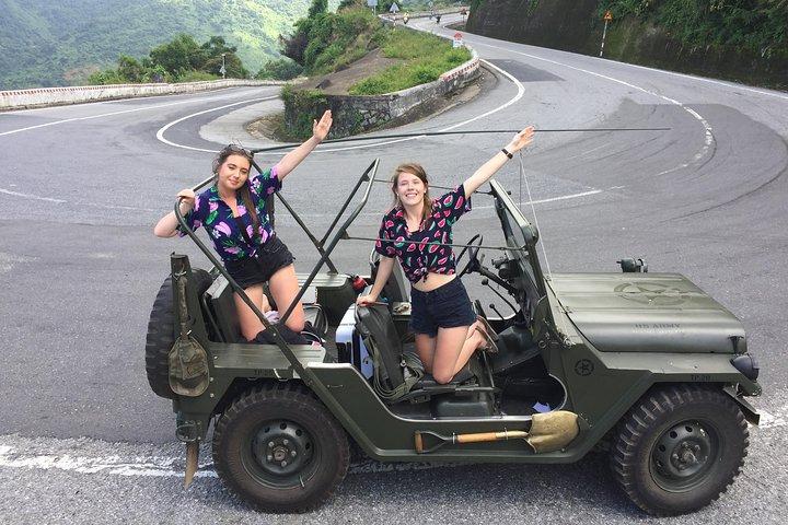 PRIVATE JEEP TOUR: From Hue To Hoi An, Da Nang via Hai Van Pass