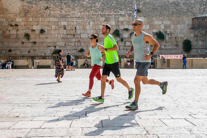 Jeruzalem Running Tour-Ervaar de unieke sfeer van Jeruzalem in je sneakers