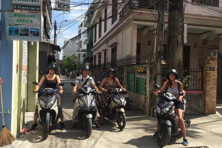 Moto a guida autonoma nel Vietnam centrale Phong Nha - Hue - Hoi An