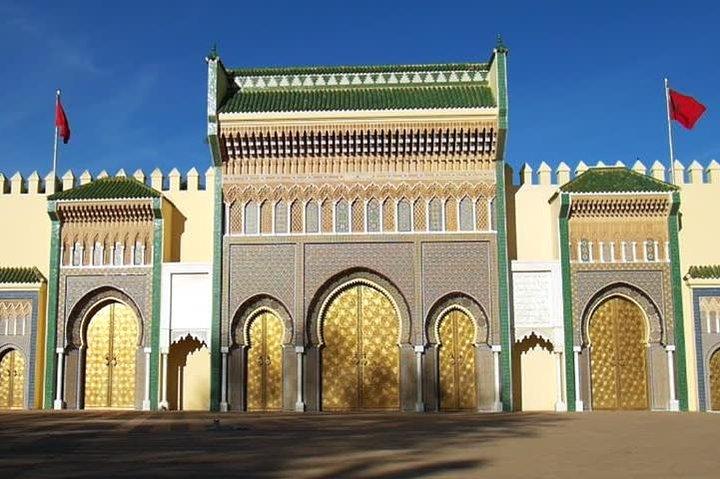 フェズ砂漠ツアー2日1泊（Fez-Merzouga-Fez）