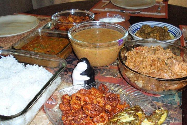 タラの家のチェンナイでプライベート本格インド料理のデモ