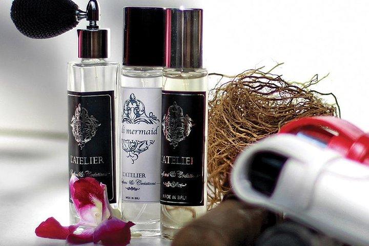 あなたのフレグランスの選択：Bali Perfume Workshop and Creations