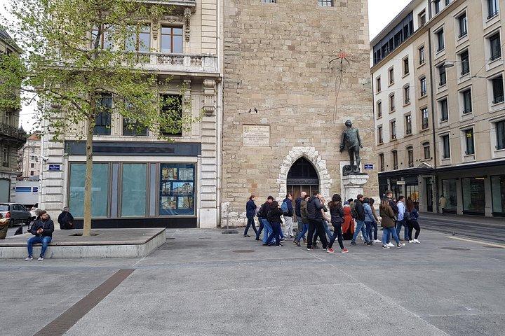 Geneva Old Town Walking Tour with Optional Archaeological Site