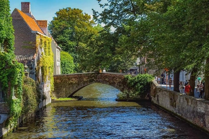 Private Transfer from Amsterdam to Bruges