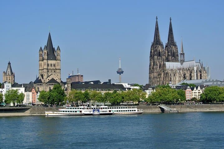 Cologne Private Full-Day Sightseeing Tour from Amsterdam