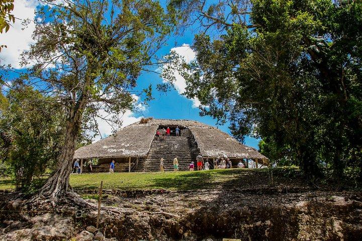Excursion sur le rivage privé des ruines mayas de Kohunlich