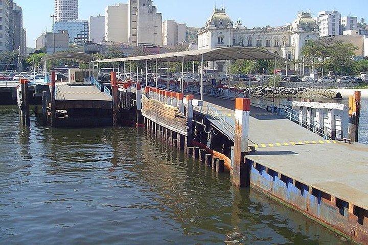 ニテロイ市のツアーと現代美術館への送迎付き入場料