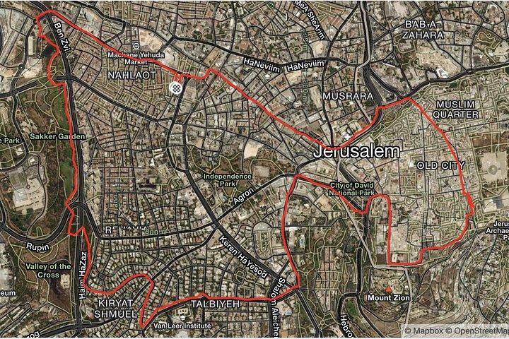 エルサレムランニングツアー - あなたのスニーカーでエルサレムのユニークな雰囲気を体験してください