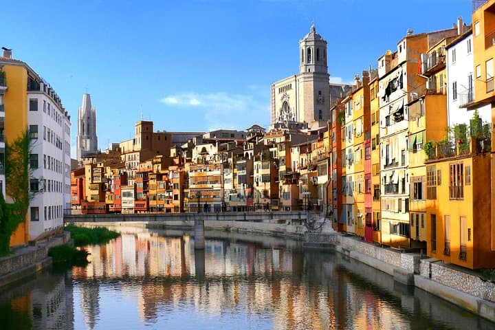 Game of Thrones: Medieval Girona Private Tour with Hotel pick-up
