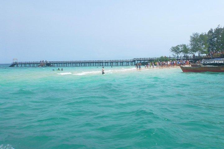 ザンジバル島のストーンタウンと刑務所島