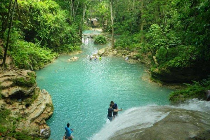 Tour de Cabalgata, Agujero Azul, Laguna Luminosa, River Tubing o Rafting