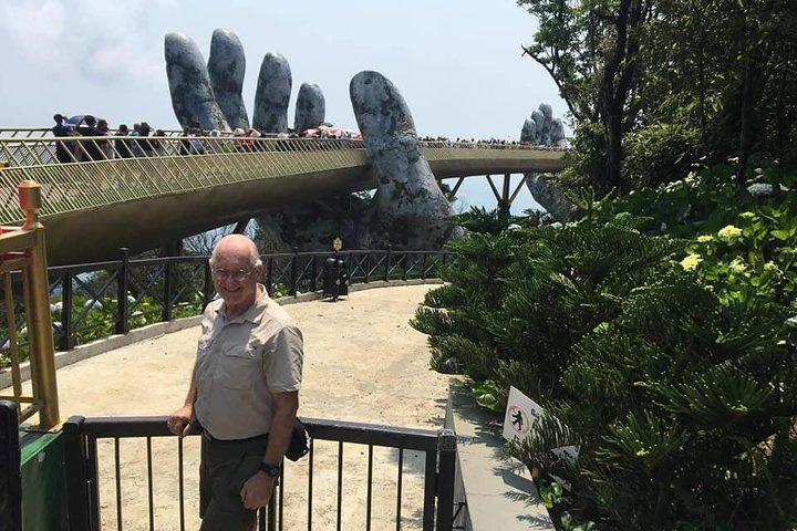 GOLDEN BRIDGE & BA NA HILL tramite la funivia dagli HOTEL nella città di HUE (tour privato)