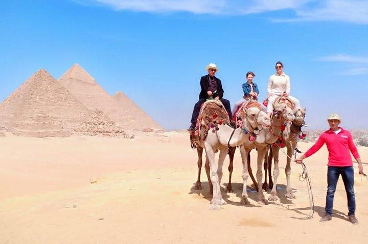 Tour to pyramids, Royal mummies & Civilization museum