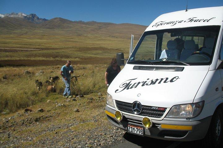 HuarazからのChavínのプレインカ遺跡への日帰り旅行