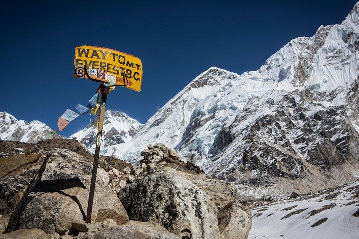 Campo base dell'Everest Drive In Drive Out Trek