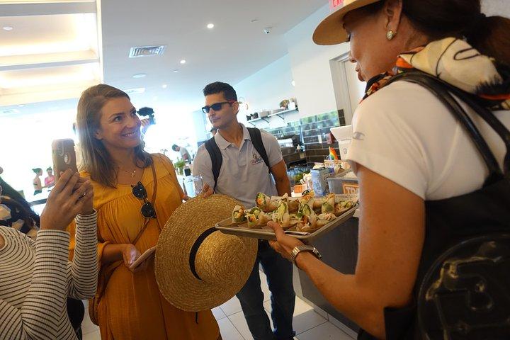 Wynwood Walls Art District Food Tour