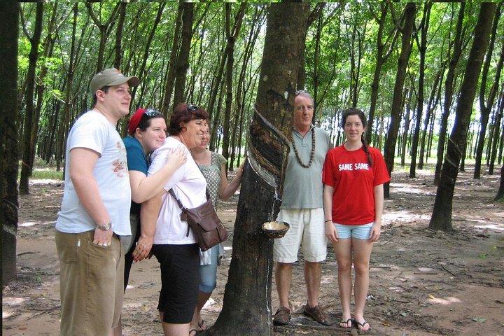 Tour privado de día completo a los túneles de Cu Chi y la ciudad de Ho Chi Minh