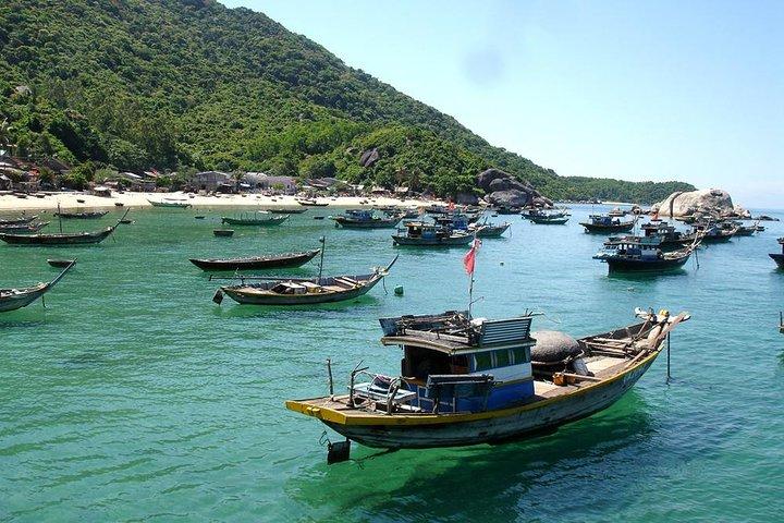 Cham Island Tour Snorkling -Solbadning - Nice Beach - Speedbåd