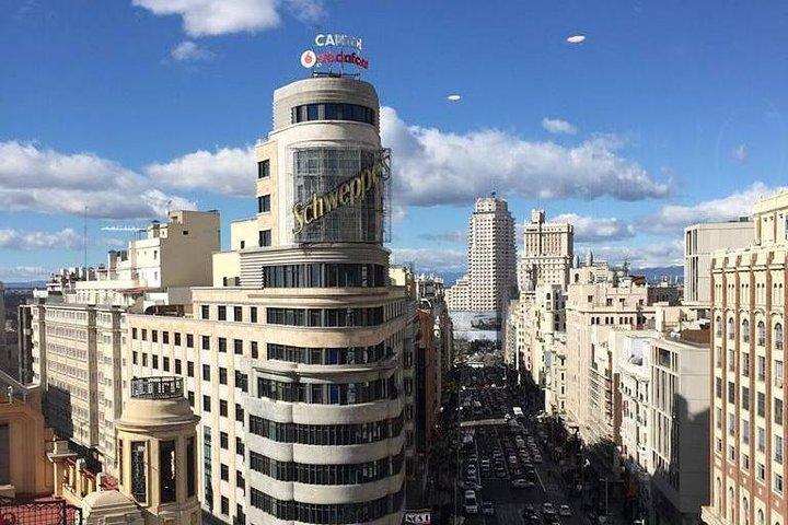 建築家と一緒に最高の屋上から見る Architour Gran Vía