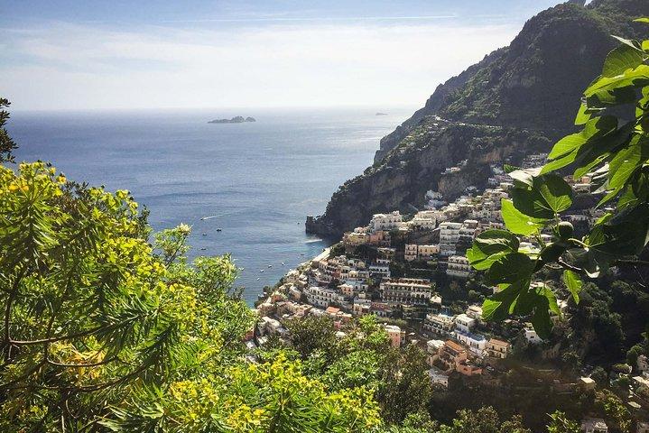Desde Sorrento : Tour de día completo por Positano, Amalfi y Ravello