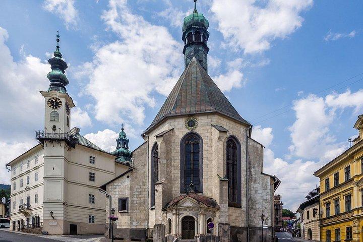 ユネスコの日帰りツアー、ブラチスラヴァからBanska Stiavnica