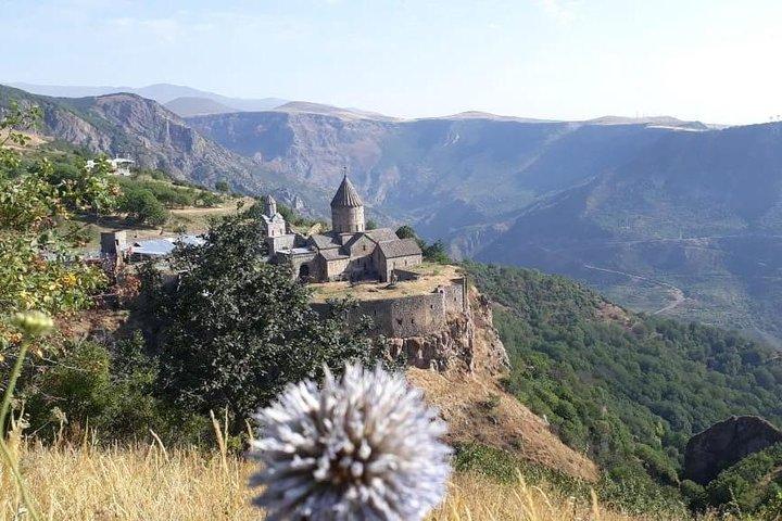 2 jours - 1 nuit visite privée à Khor Virap, Aréni, Noravank, Tatev