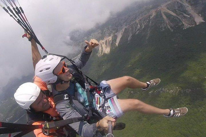 Bečići : Standaard tandemparagliding voor beginners