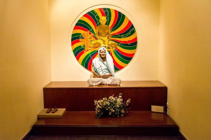 Delhi：ホテルピック＆ガイド付き歴史博物館ツアー