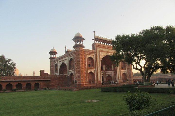 Dagtrip naar Taj Mahal en Agra Fort vanuit Delhi
