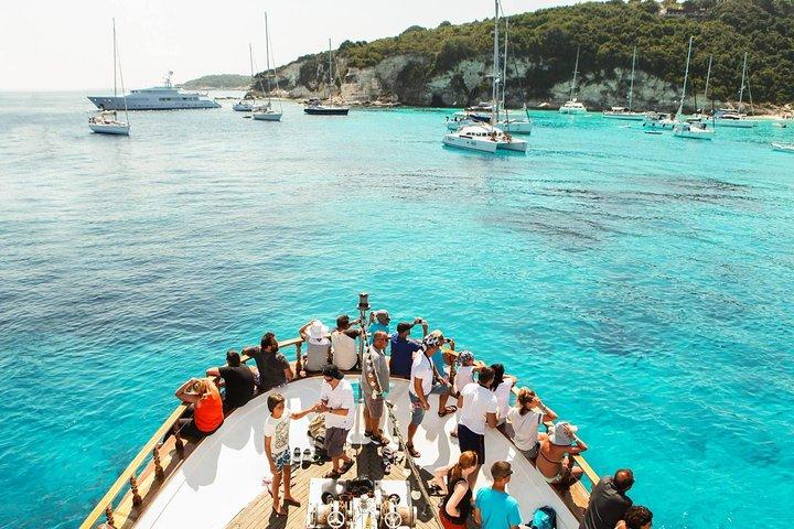 All Day Cruise - Ilhas Paxos e Antipaxos com Cavernas Azuis