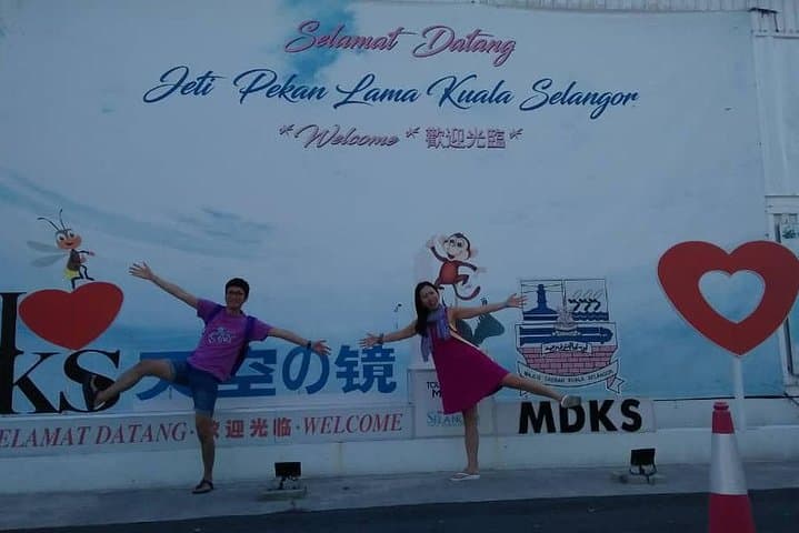 Sky Mirror Experience at Kuala Selangor (Private Tour)
