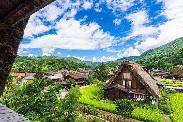 2 Tage Tateyama Kurobe Alpine Route, Hida Takayama & Shirakawa-go