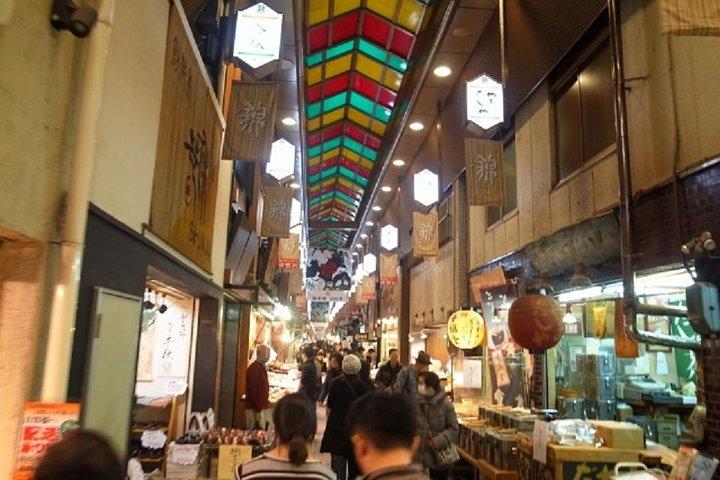 二条城プライベート観光と錦フードツアー