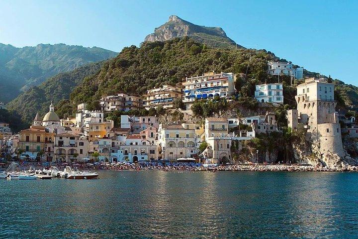 Amalfiküste wie ein Einheimischer: Vietri, Amalfi & Positano (Ganztag 8h)