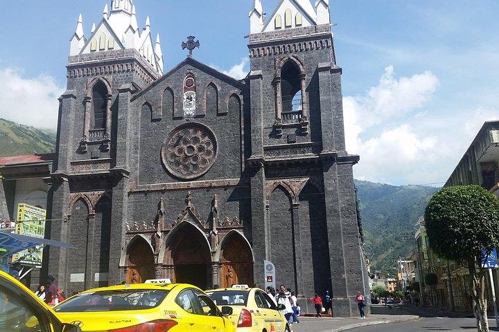 2 - Day Baths Getaway from Quito : Waterfalls, Hikes & Adventure