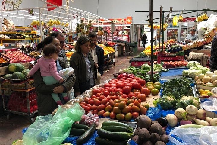 Portugese kookcursus op de lokale markt