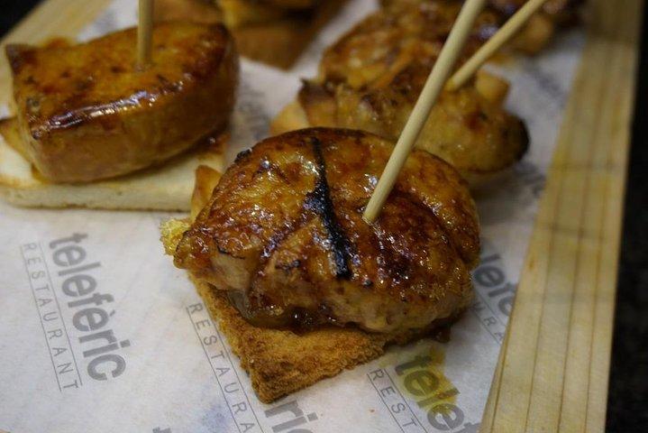 Tapas como um tour privado local em Barcelona