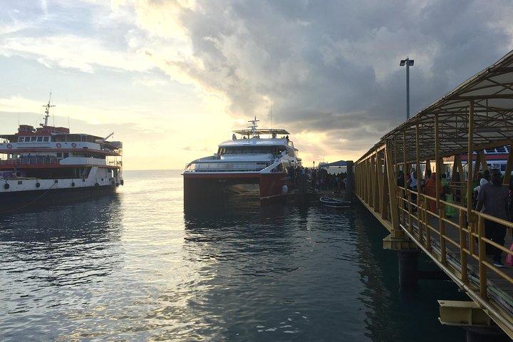 Zanzibar Ferry Terminal Avgångstransfers.