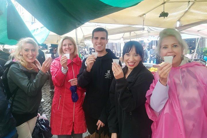 Mercado de Campo dei Fiori e Excursão gastronômica e de vinhos à Fontana di Trevi em Roma