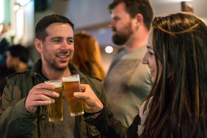 Melbourne Independent Laneway Bar Tour with Drink Included