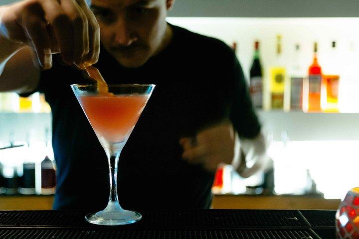 Melbourne Independent Laneway Bar Tour with Drink Included