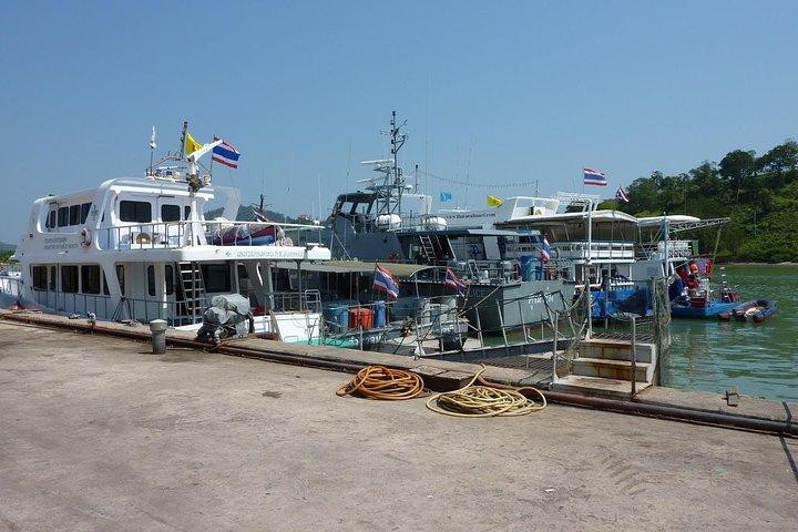 De Phuket a Koh Phi Phi con Phi Phi Cruiser